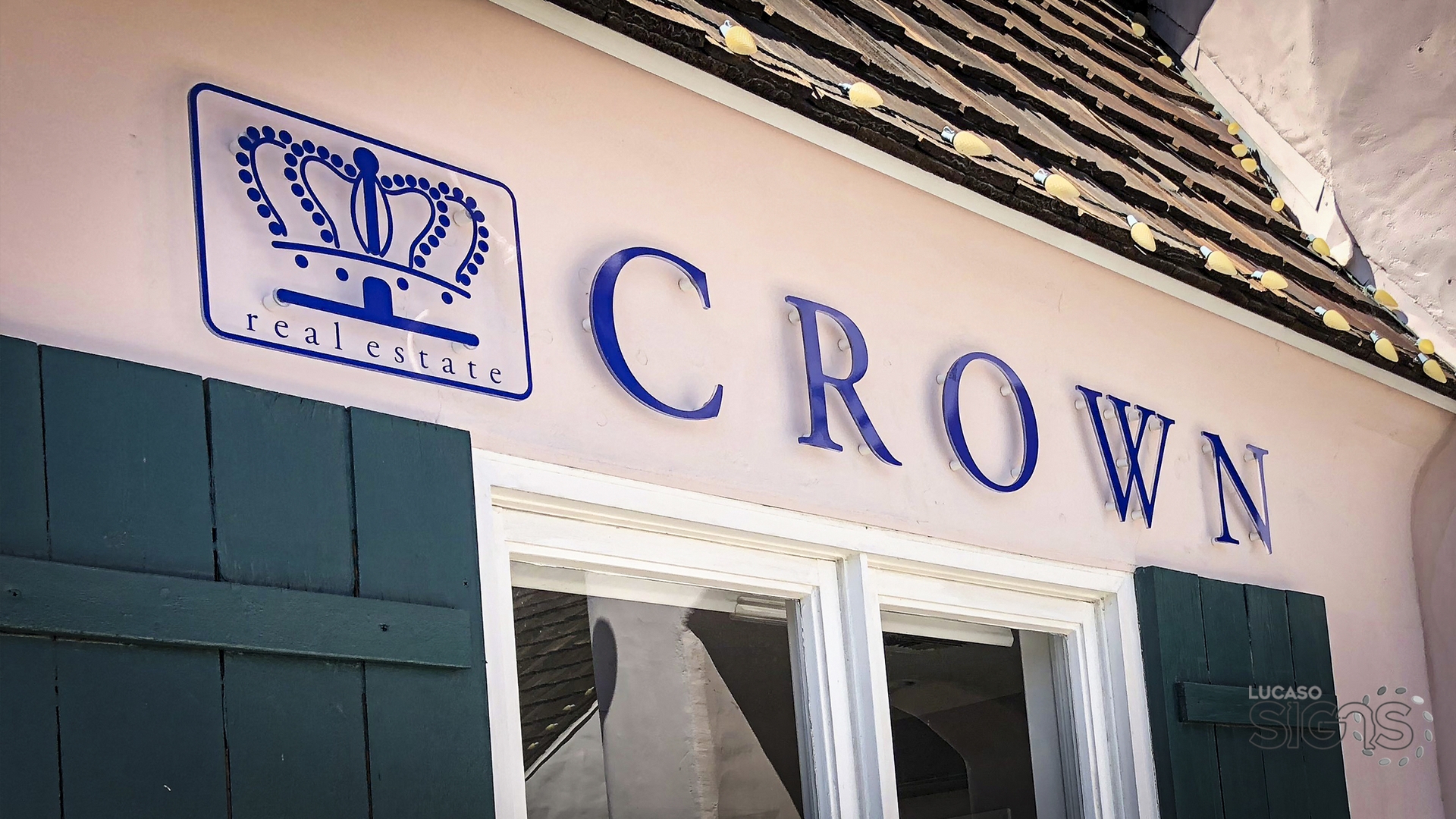 Retail store non illuminated signs  by lucaso signs