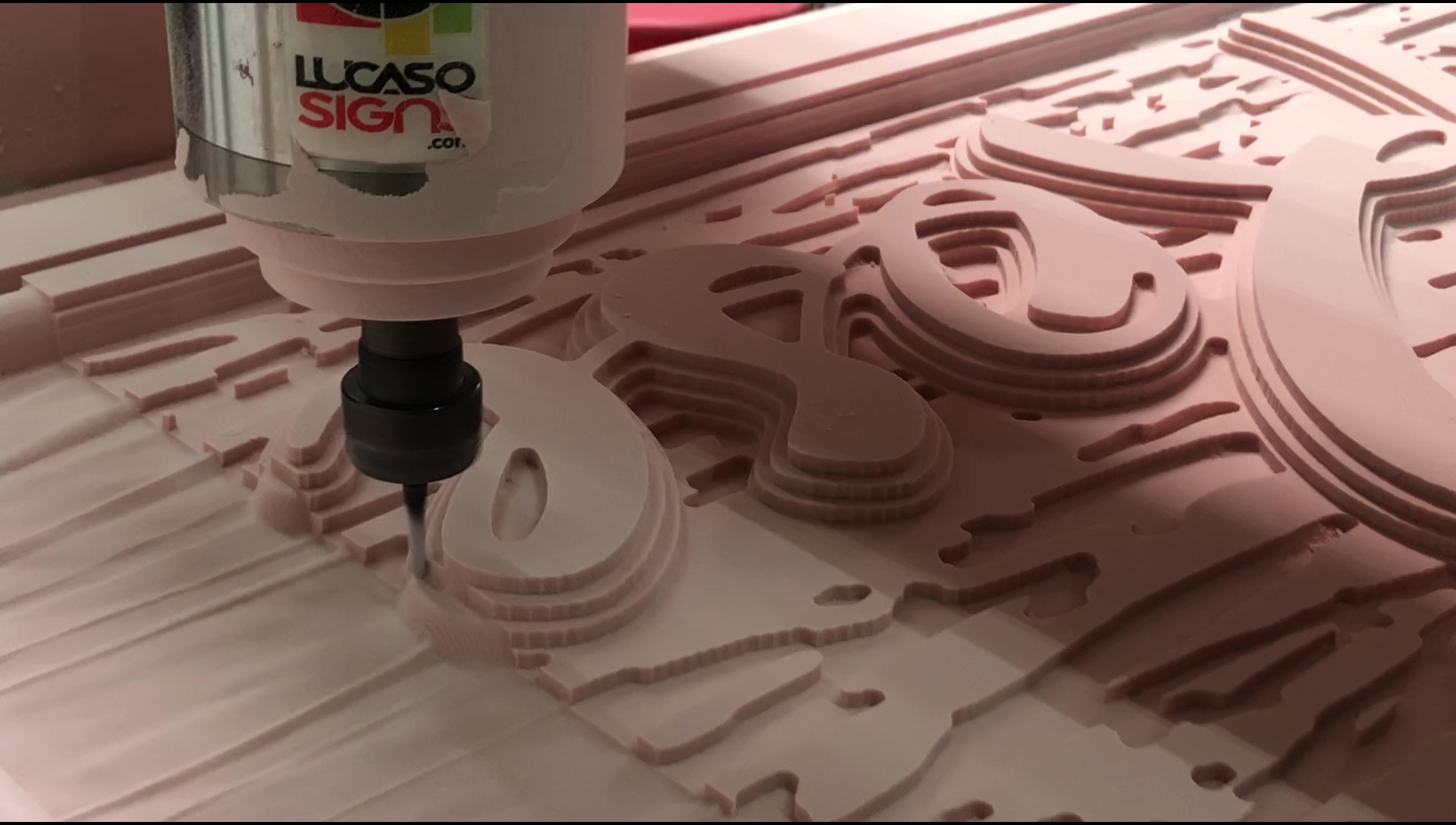 CNC for signs fabrication by Lucaso Signs